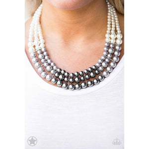 Lady In Waiting Necklace - Paparazzi - Dare2bdazzlin N Jewelry