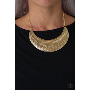 Large As Life Gold Necklace - Paparazzi - Dare2bdazzlin N Jewelry
