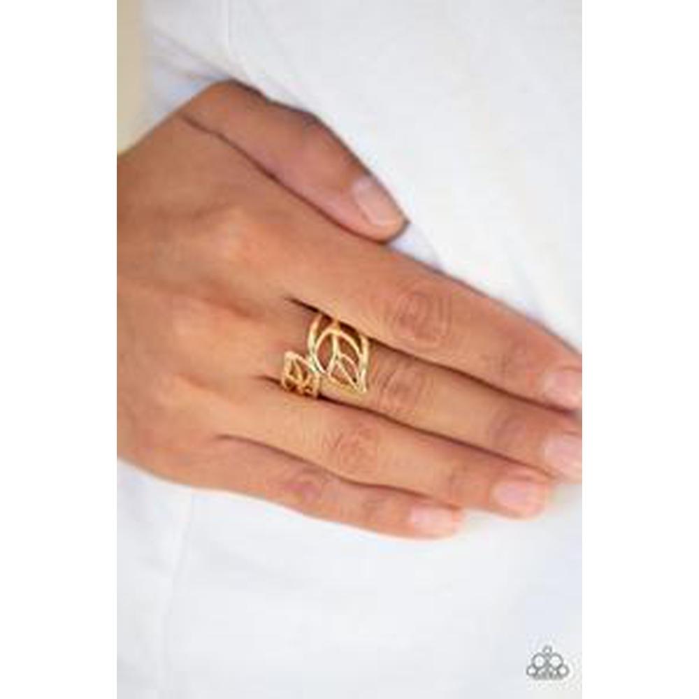 Leaf It All Behind Gold Ring - Paparazzi - Dare2bdazzlin N Jewelry