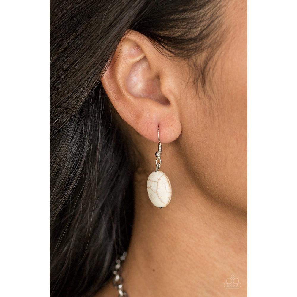 Leave Your LANDMARK - White Necklace - Paparazzi - Dare2bdazzlin N Jewelry