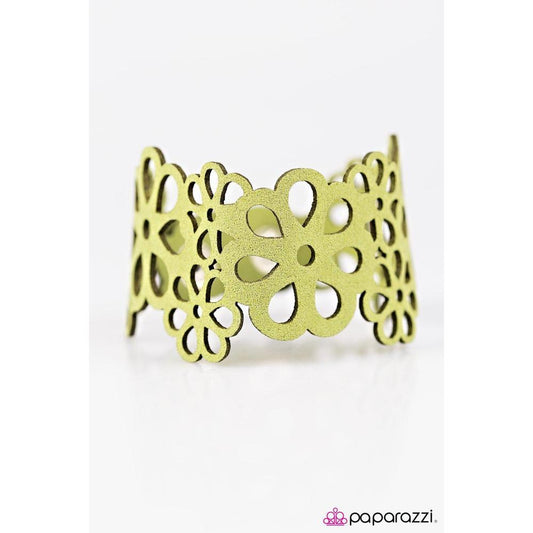 Lifes A Garden - Green Bracelet - Paparazzi - Dare2bdazzlin N Jewelry
