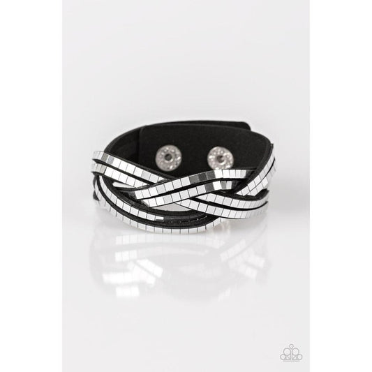 Looking For Trouble - Black Bracelet - Paparazzi - Dare2bdazzlin N Jewelry