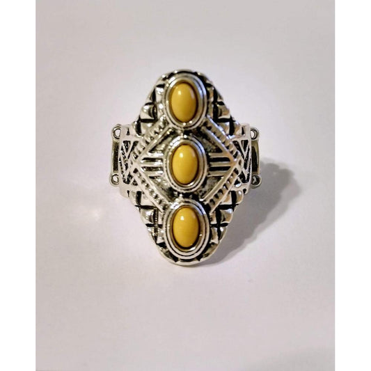 Mayan Motif Yellow Ring - Paparazzi - Dare2bdazzlin N Jewelry