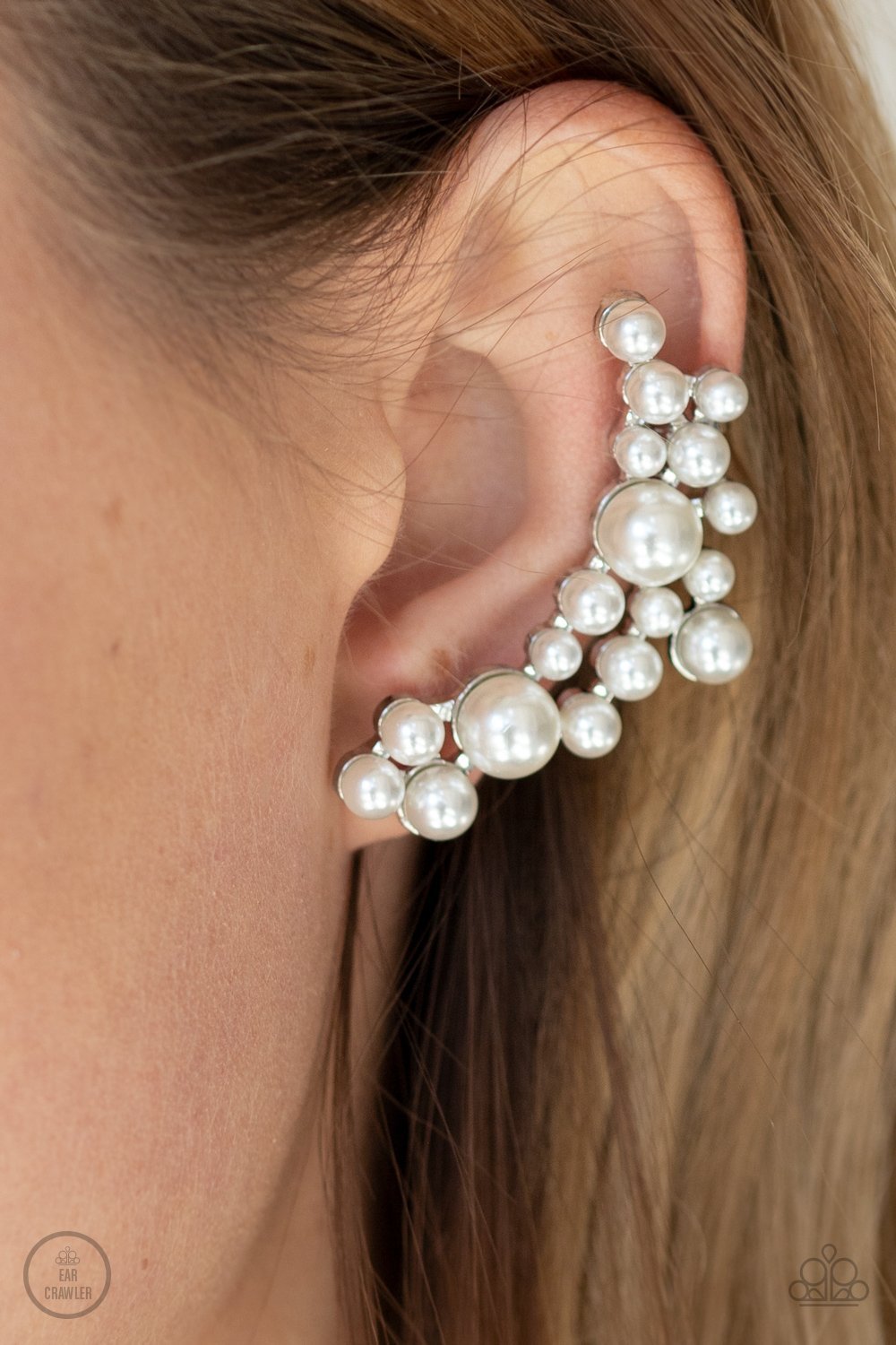 Metro Makeover White Post - Crawler - Paparazzi - Dare2bdazzlin N Jewelry