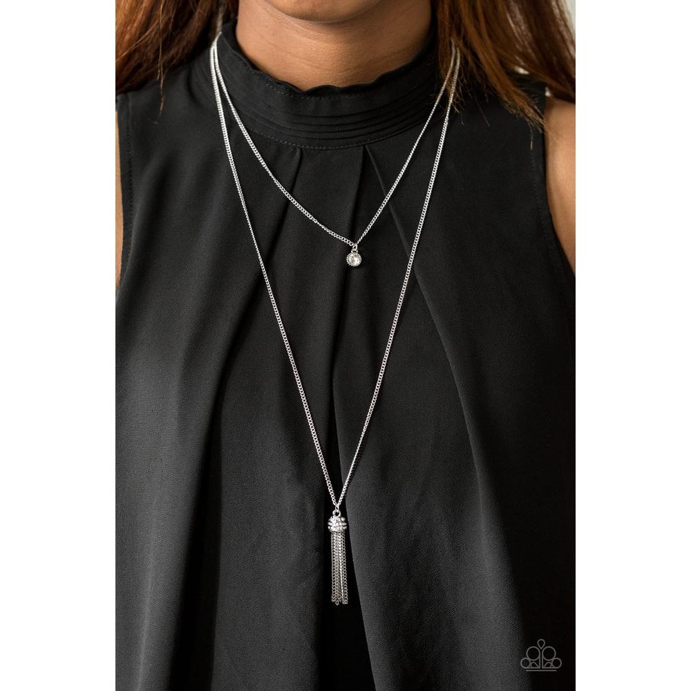 Minimal Millennial White Necklace - Paparazzi - Dare2bdazzlin N Jewelry