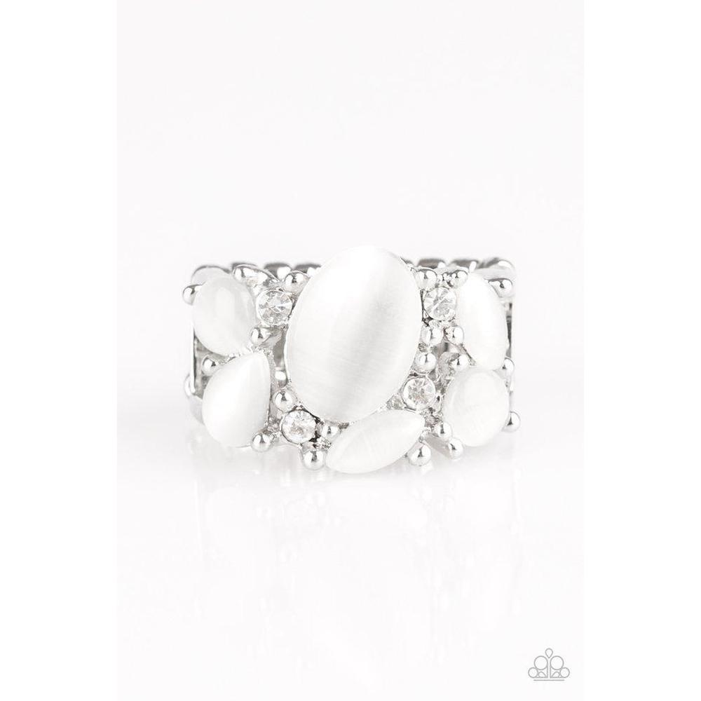 Modern Moonwalk - White Ring - Paparazzi - Dare2bdazzlin N Jewelry