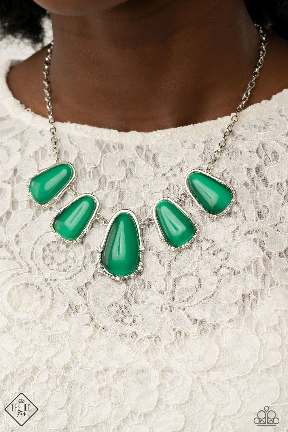 Newport Princess - Green Necklace - Paparazzi - Dare2bdazzlin N Jewelry