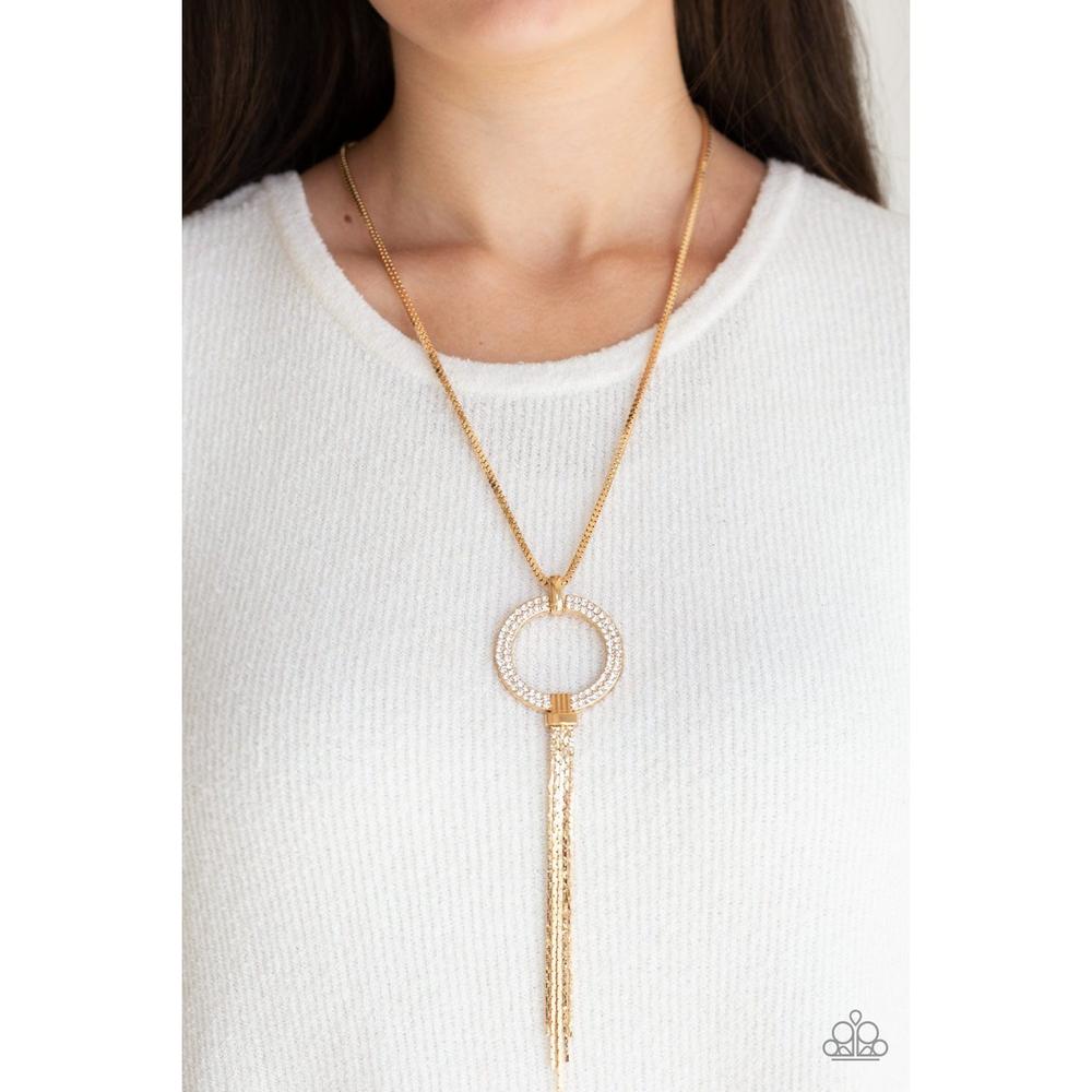 Not A HEIR Out Of Place Gold Necklace - Paparazzi - Dare2bdazzlin N Jewelry