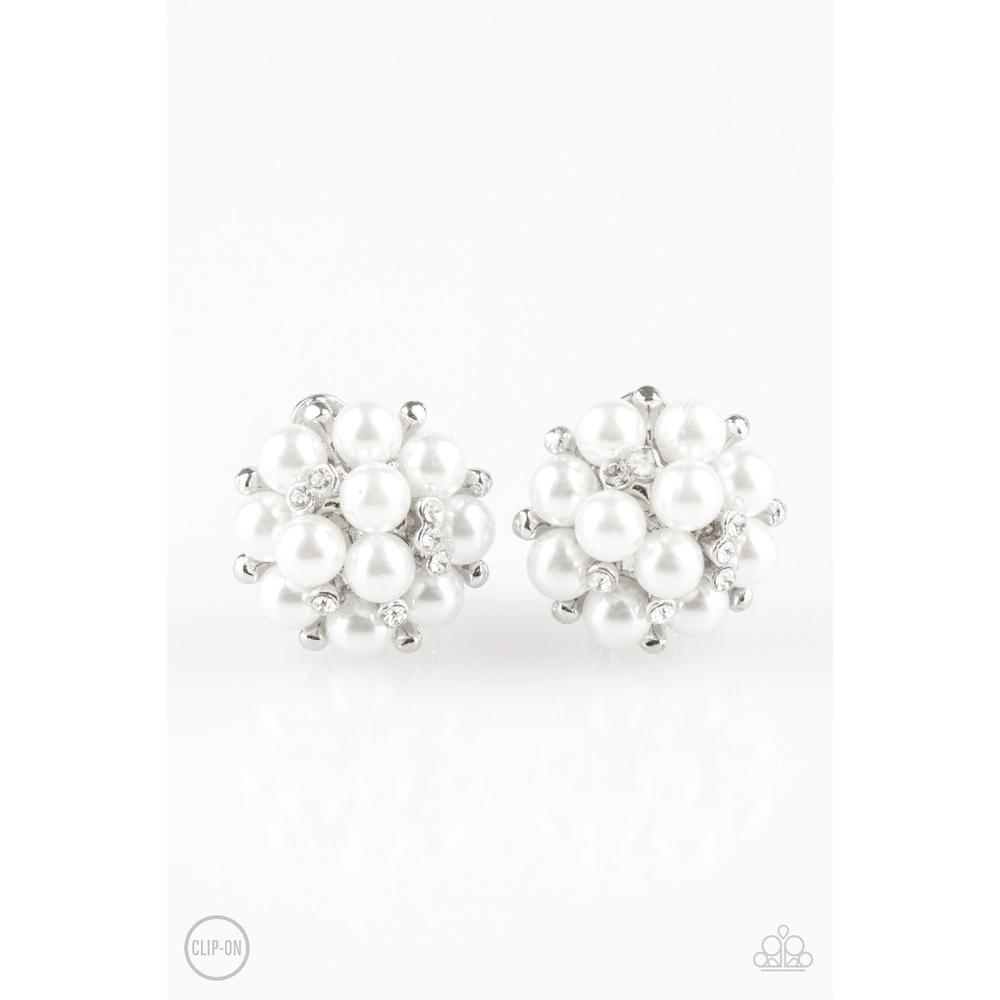 Par Pearl White Earrings - Paparazzi - Dare2bdazzlin N Jewelry