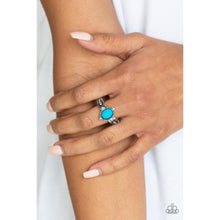 Load image into Gallery viewer, Pricelessly Princess - Blue Ring - Paparazzi - Dare2bdazzlin N Jewelry

