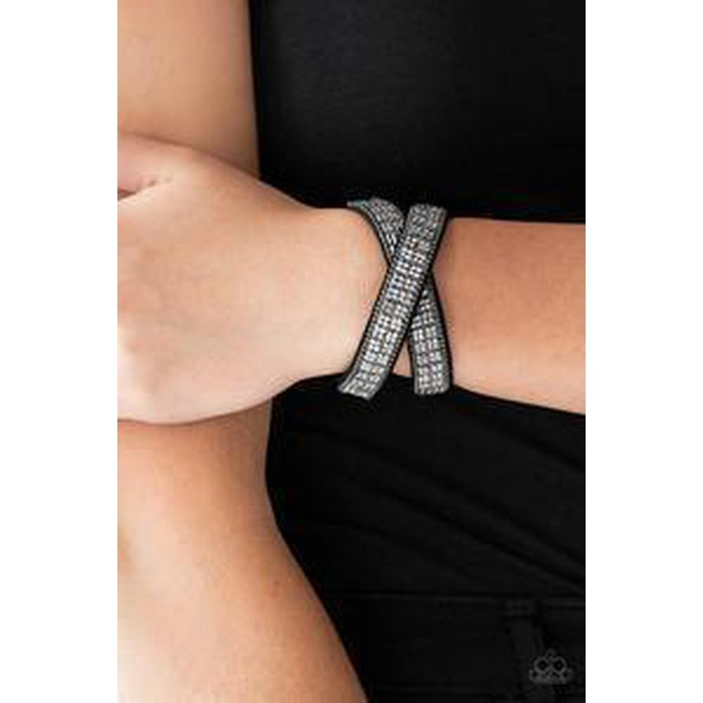 Rock Band Refinement Black Bracelet - Paparazzi - Dare2bdazzlin N Jewelry