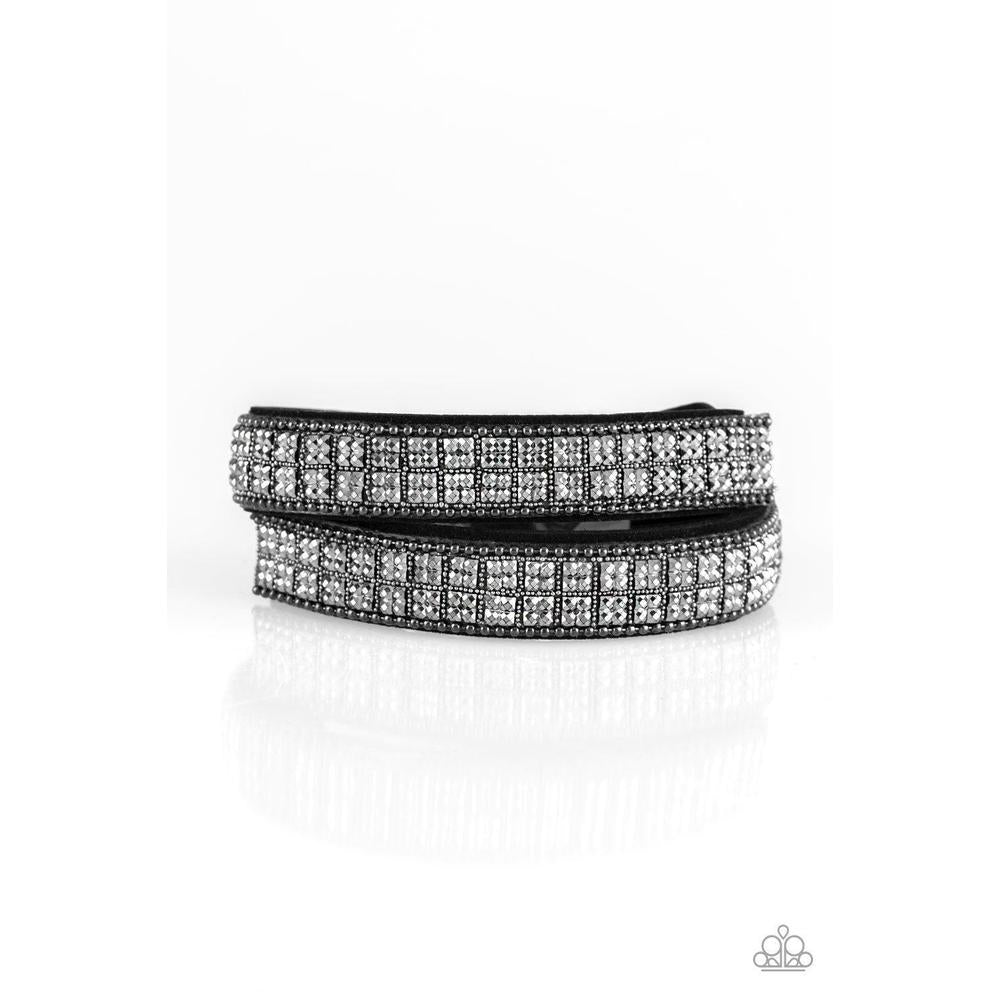 Rock Band Refinement Black Bracelet - Paparazzi - Dare2bdazzlin N Jewelry
