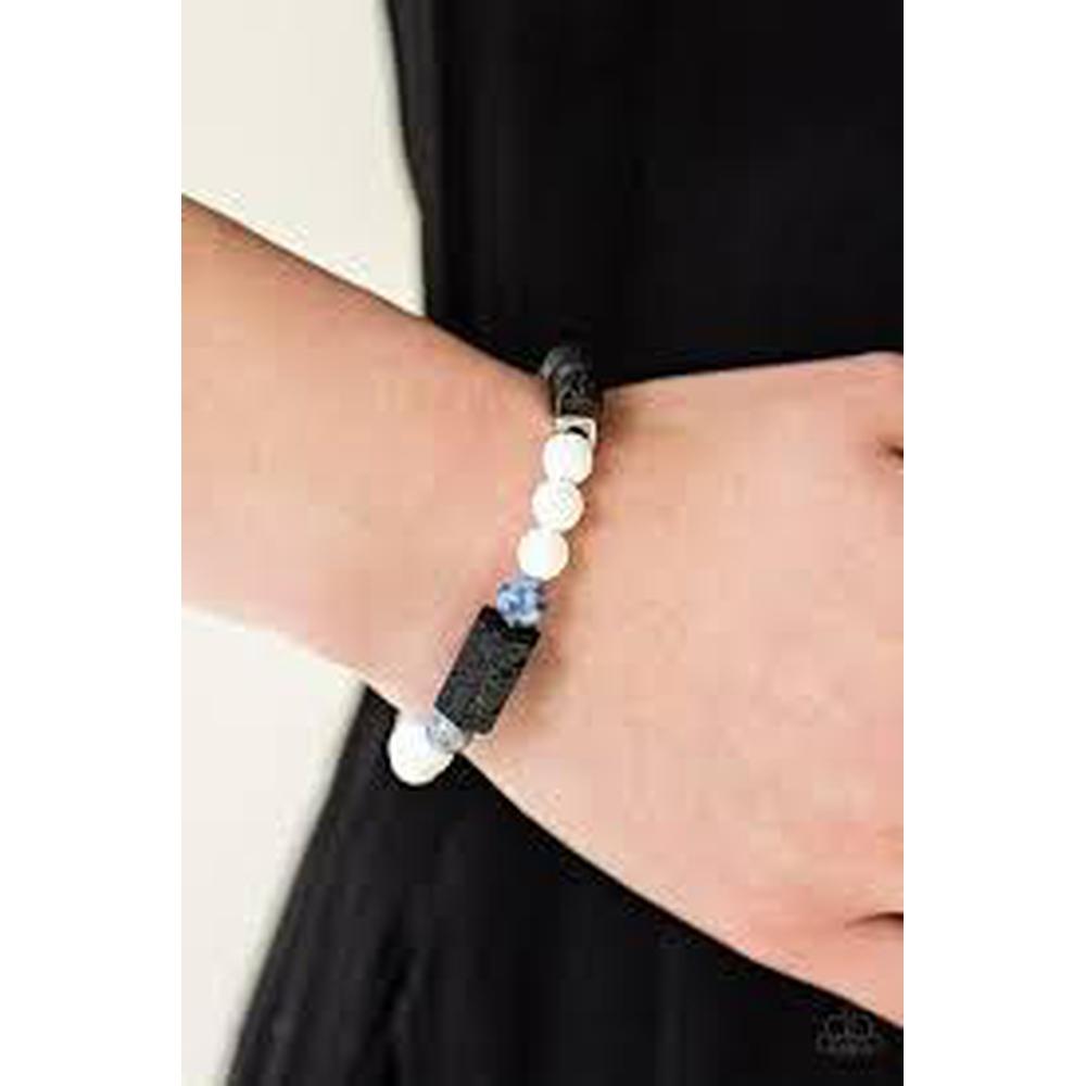 Run Out The BLOCK Blue Bracelet - Paparazzi - Dare2bdazzlin N Jewelry