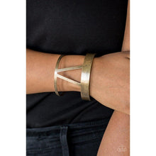 Load image into Gallery viewer, Rural Ruler - Gold Bracelet - Paparazzi - Dare2bdazzlin N Jewelry
