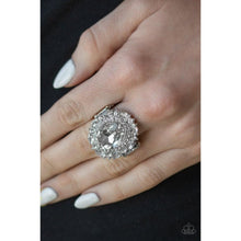 Load image into Gallery viewer, Show Glam White Ring - Paparazzi - Paparazzi - Dare2bdazzlin N Jewelry
