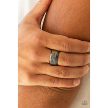 Load image into Gallery viewer, Sideswiped - Black Ring - Paparazzi - Dare2bdazzlin N Jewelry
