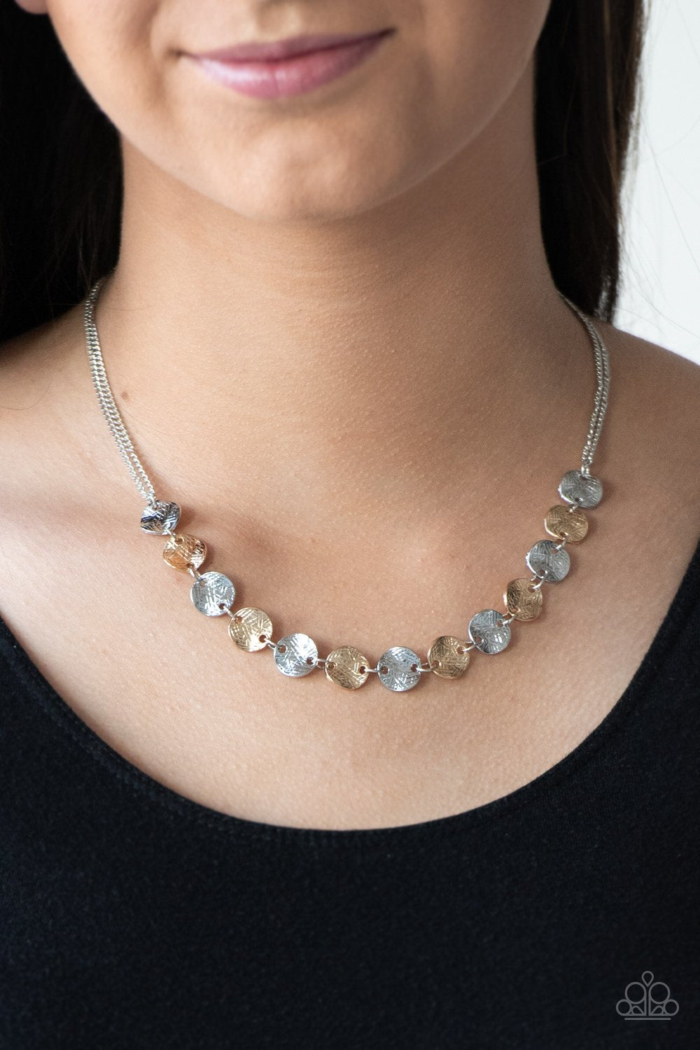 Simple Sheen - Silver Necklace - Paparazzi - Dare2bdazzlin N Jewelry