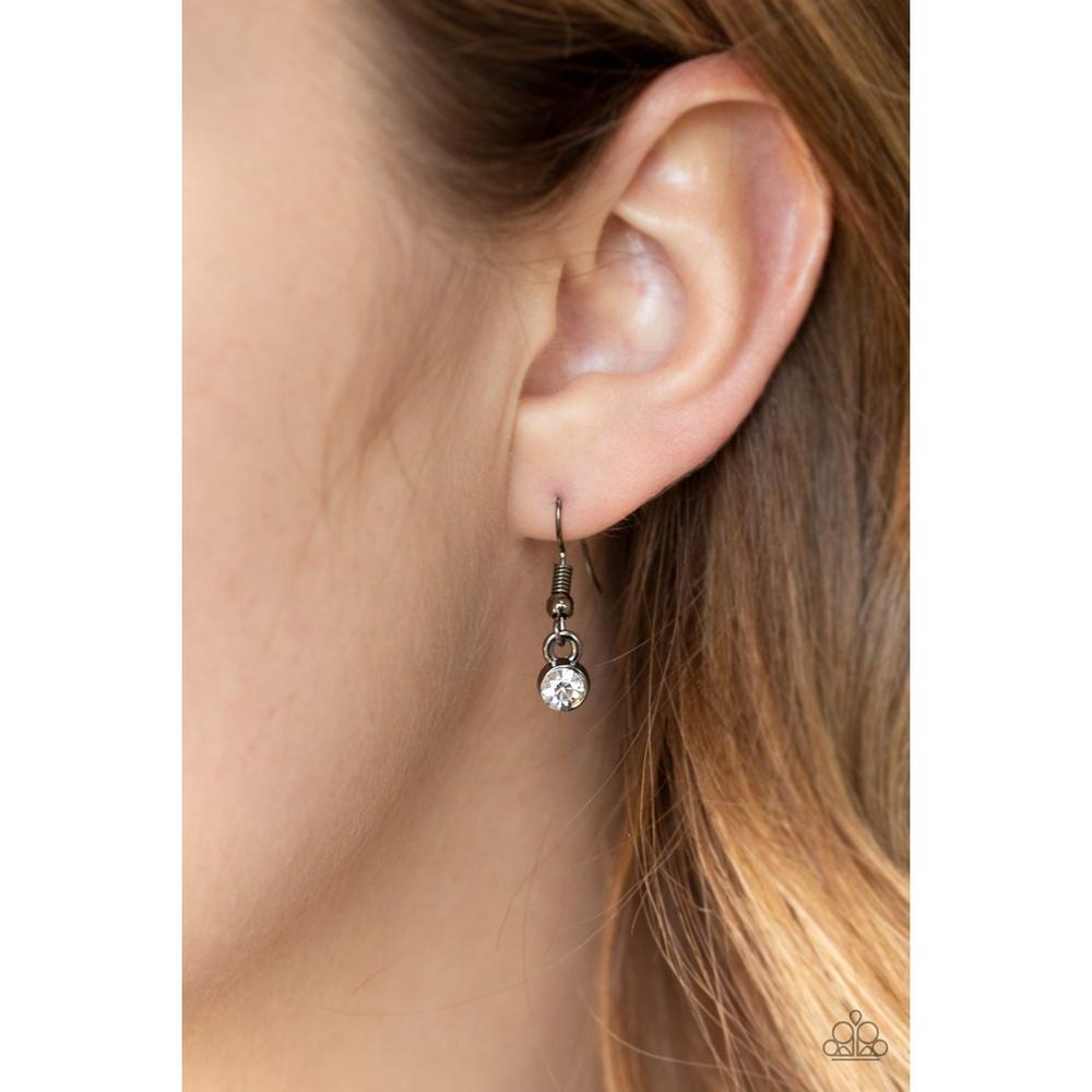 Stardust Black Necklace - Paparazzi - Dare2bdazzlin N Jewelry