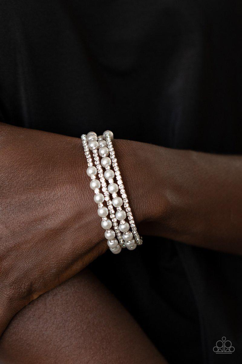 Starry Strut White Bracelet - Paparazzi - Dare2bdazzlin N Jewelry