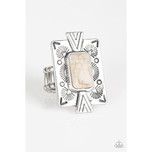 So Smithsonian - White Ring - Paparazzi - Dare2bdazzlin N Jewelry