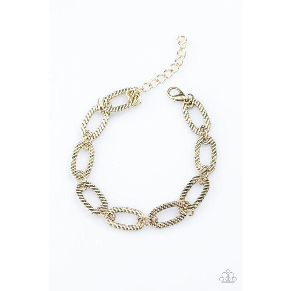 Street Style - Brass Bracelet - Paparazzi - Paparazzi - Dare2bdazzlin N Jewelry