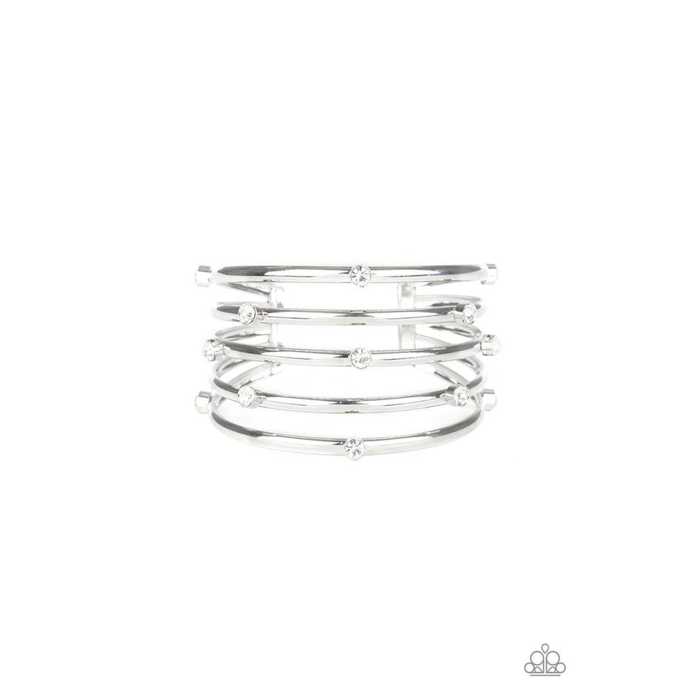 Sugarlicious Sparkle White Bracelet - Paparazzi - Paparazzi - Dare2bdazzlin N Jewelry