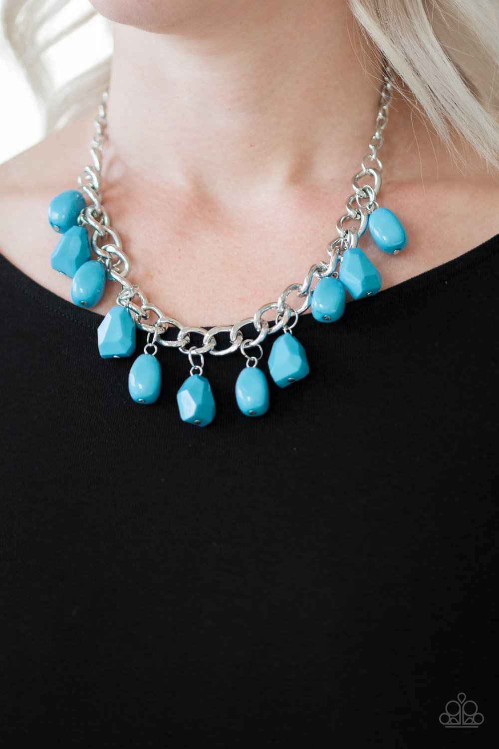 Take The COLOR Wheel! - Blue Necklace - Paparazzi - Dare2bdazzlin N Jewelry