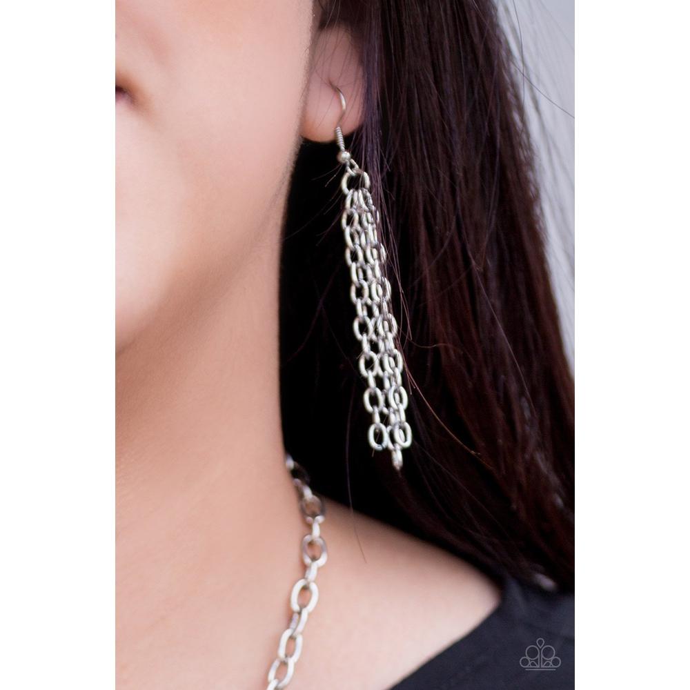 Texas Temptress - Silver Necklace - Paparazzi - Dare2bdazzlin N Jewelry