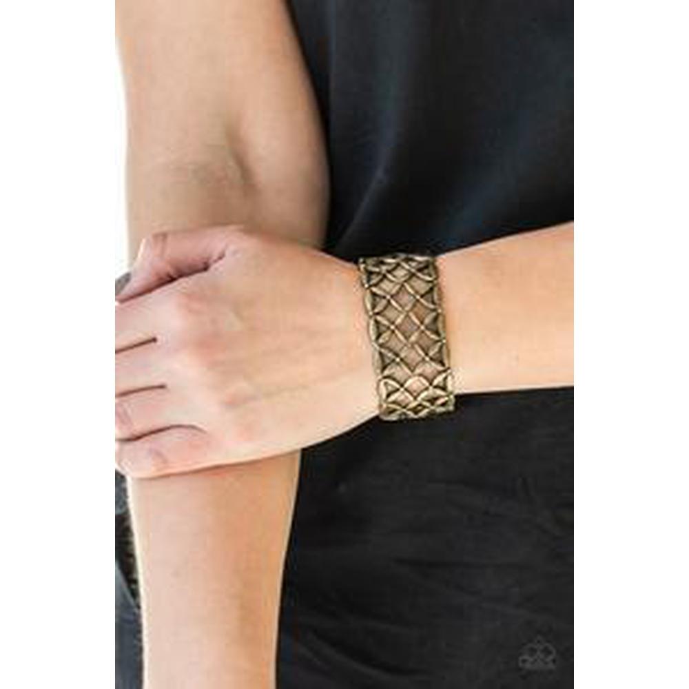 The Big BLOOM Brass Bracelet - Paparazzi - Paparazzi - Dare2bdazzlin N Jewelry