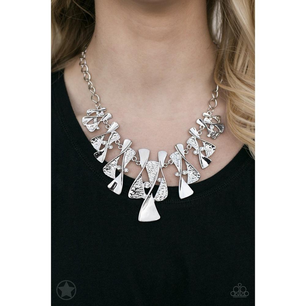 The Sands of Time - Silver Necklace - Paparazzi - Dare2bdazzlin N Jewelry
