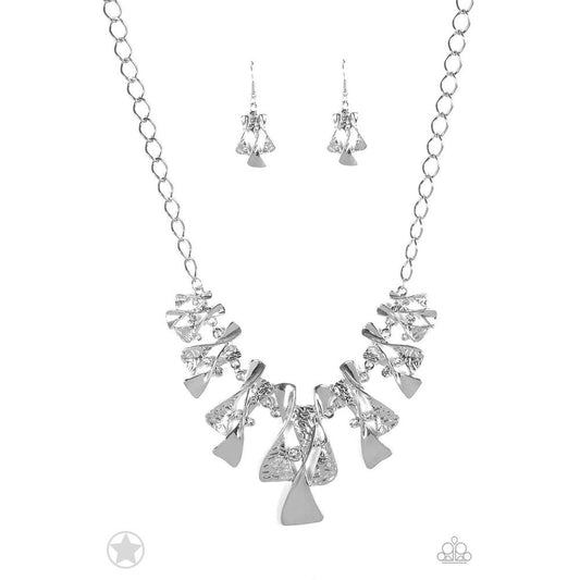 The Sands of Time - Silver Necklace - Paparazzi - Dare2bdazzlin N Jewelry