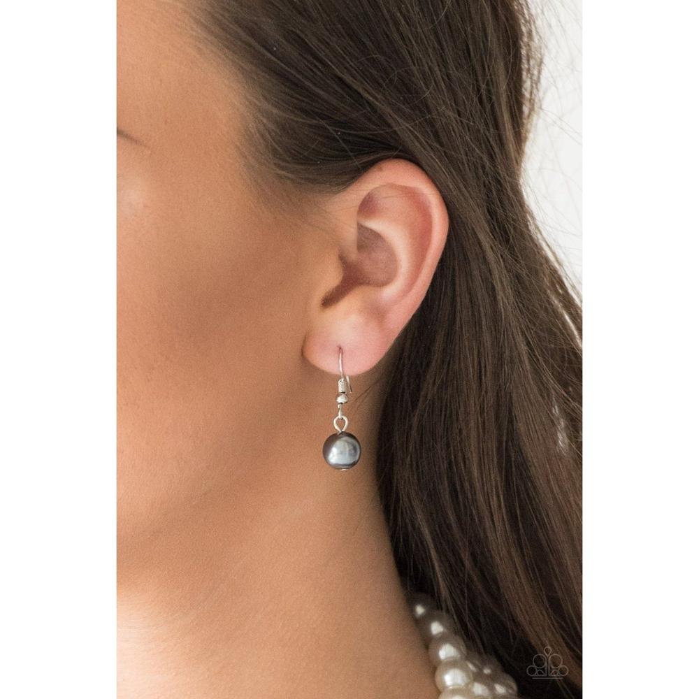Times Square Starlet Silver/White Necklace - Paparazzi - Dare2bdazzlin N Jewelry
