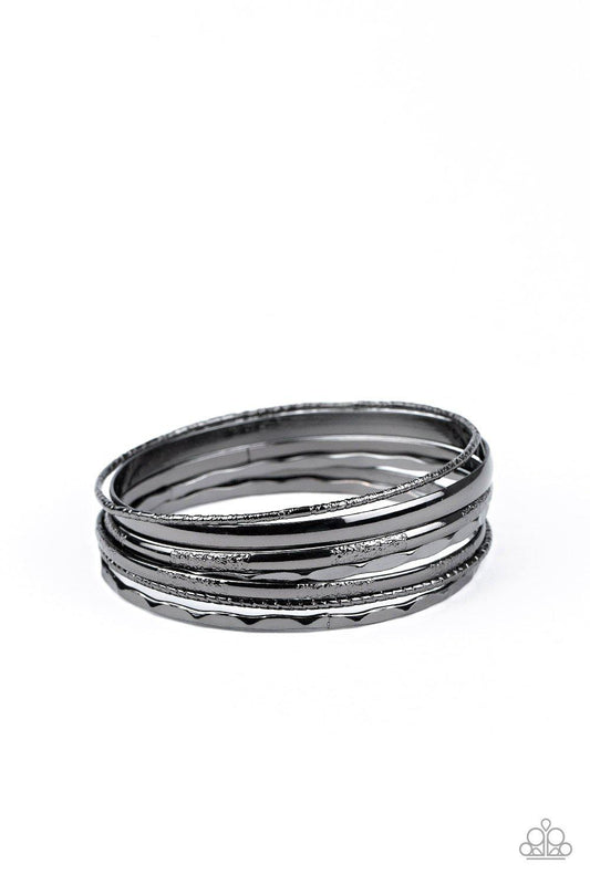 Top Of The Heap - Black Bracelet - Paparazzi - Dare2bdazzlin N Jewelry