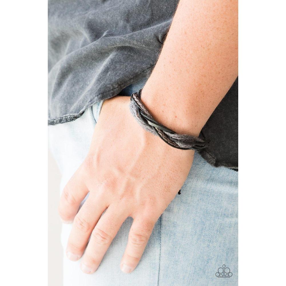 Total Trekker - Black Urban Bracelet - Paparazzi - Dare2bdazzlin N Jewelry