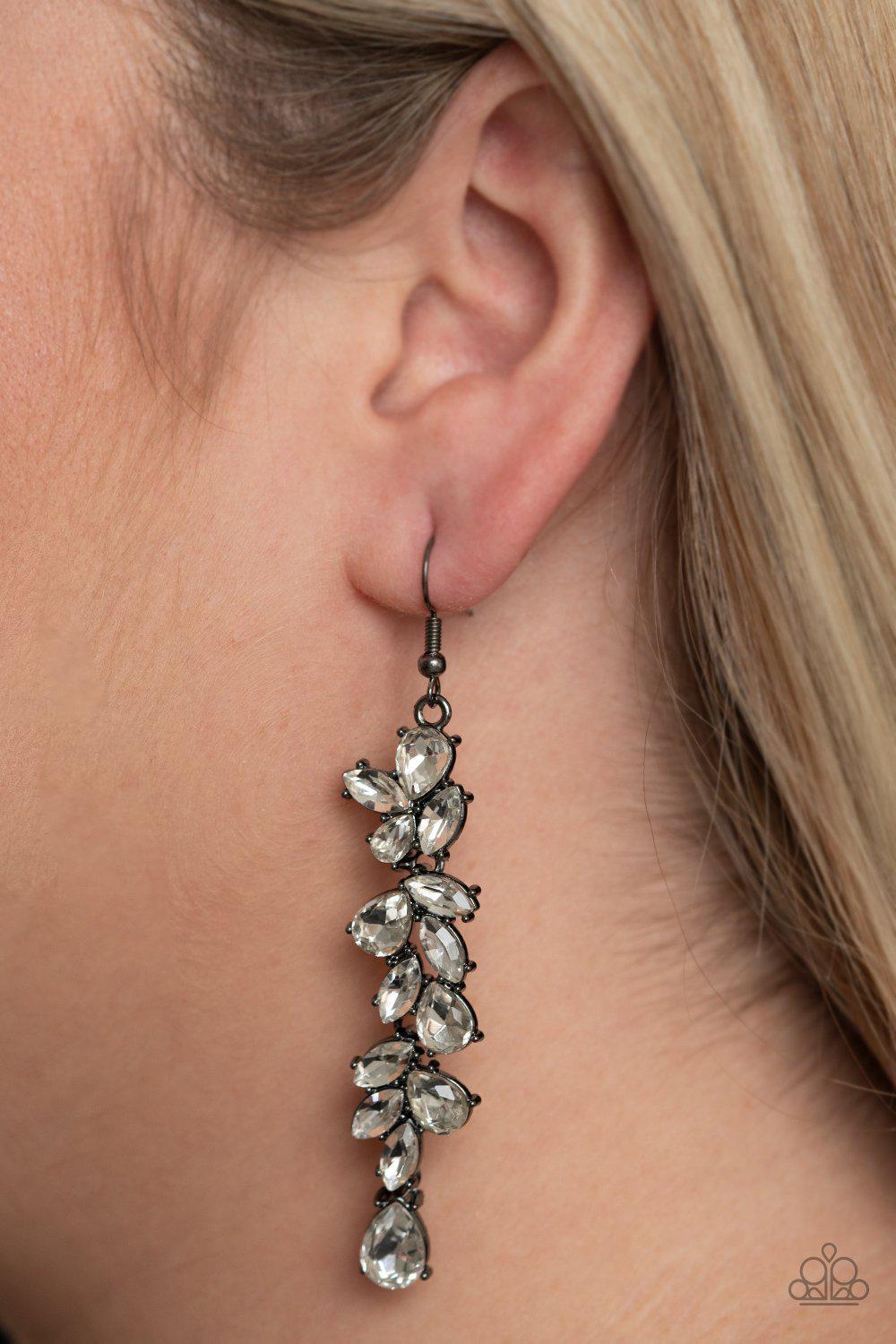 Unlimited Luster - Black Earring - Paparazzi - Dare2bdazzlin N Jewelry