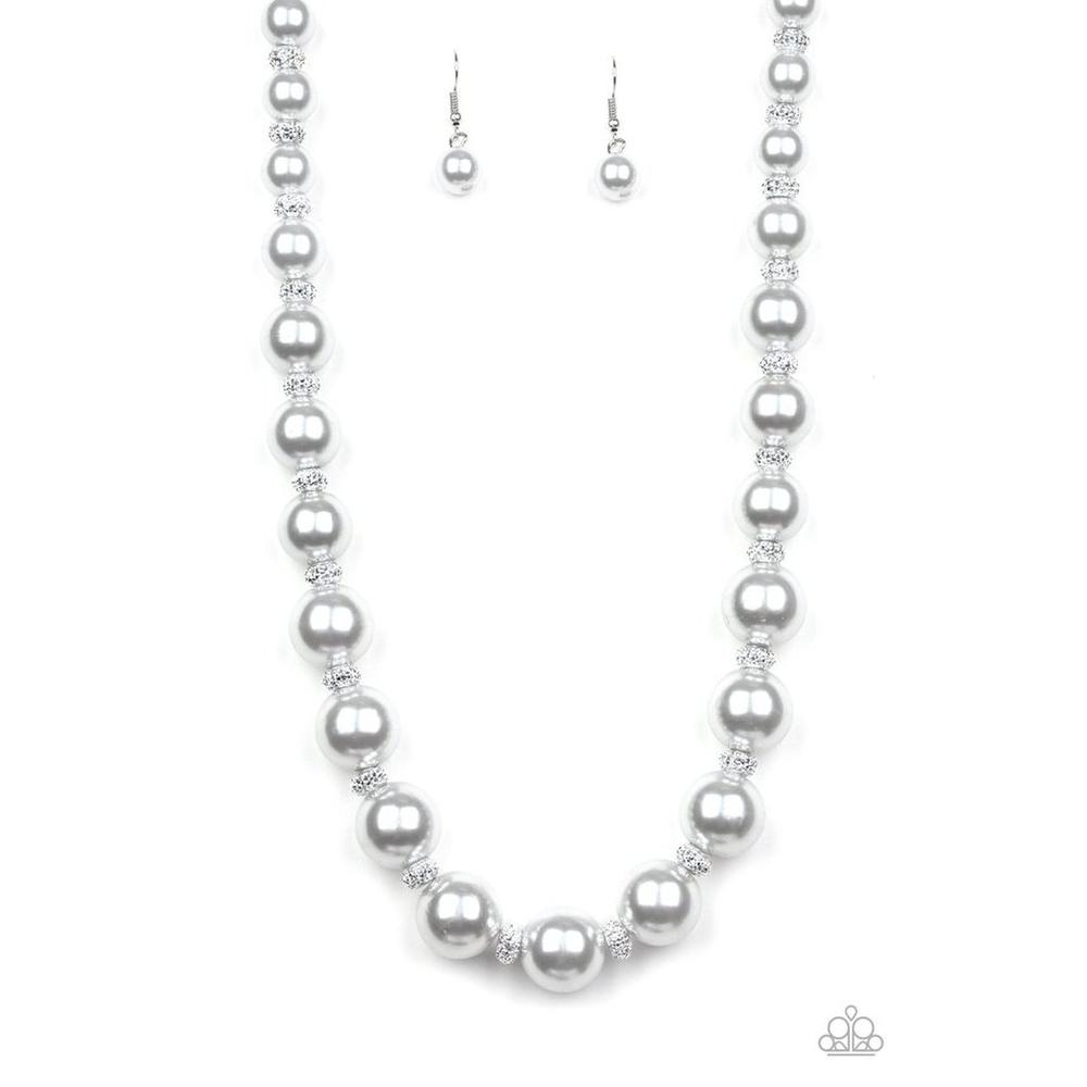 Uptown Heiress Silver Necklace - Paparazzi - Dare2bdazzlin N Jewelry