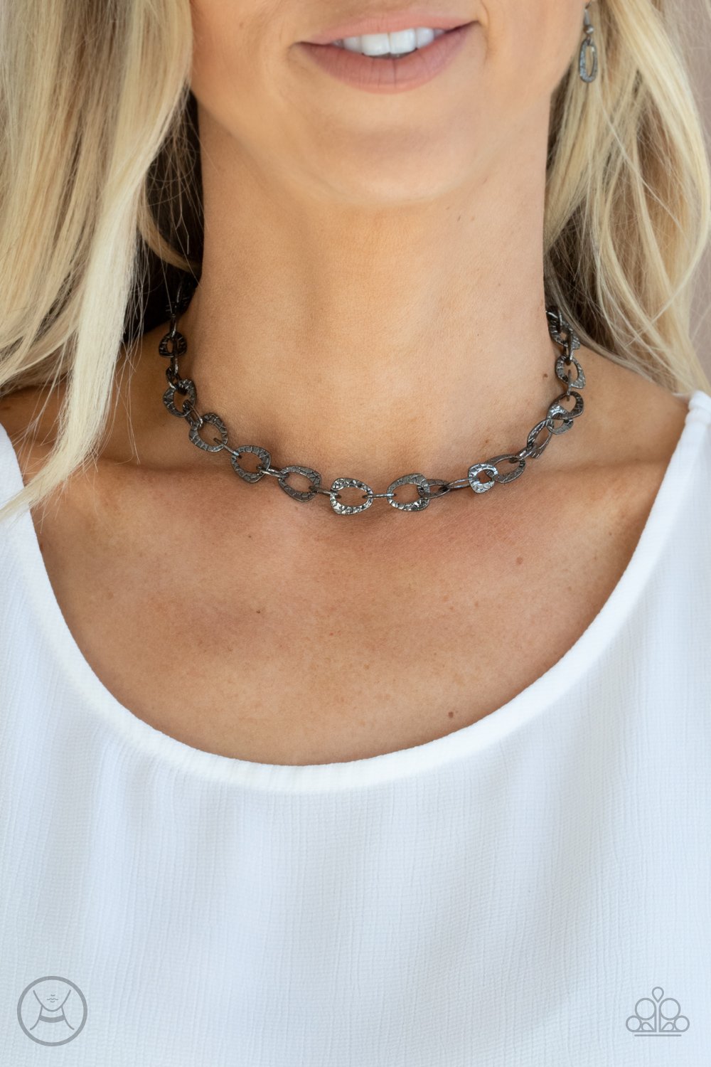 Urban Safari - Black Necklace - Paparazzi - Dare2bdazzlin N Jewelry
