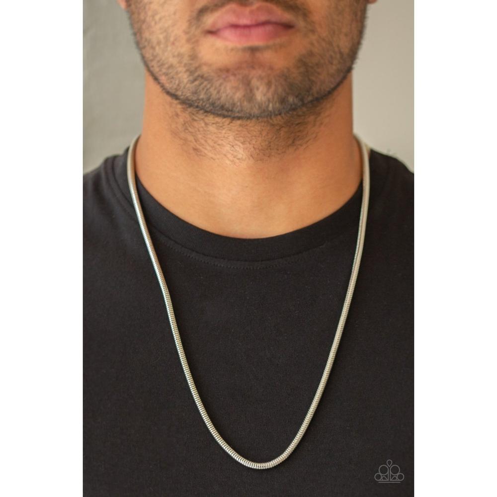 Victory Lap - Silver Necklace - Paparazzi - Dare2bdazzlin N Jewelry