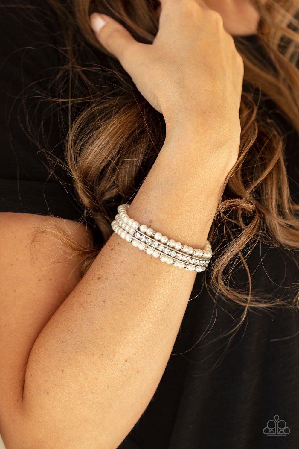 Vintage Beam - White Bracelet - Paparazzi - Dare2bdazzlin N Jewelry