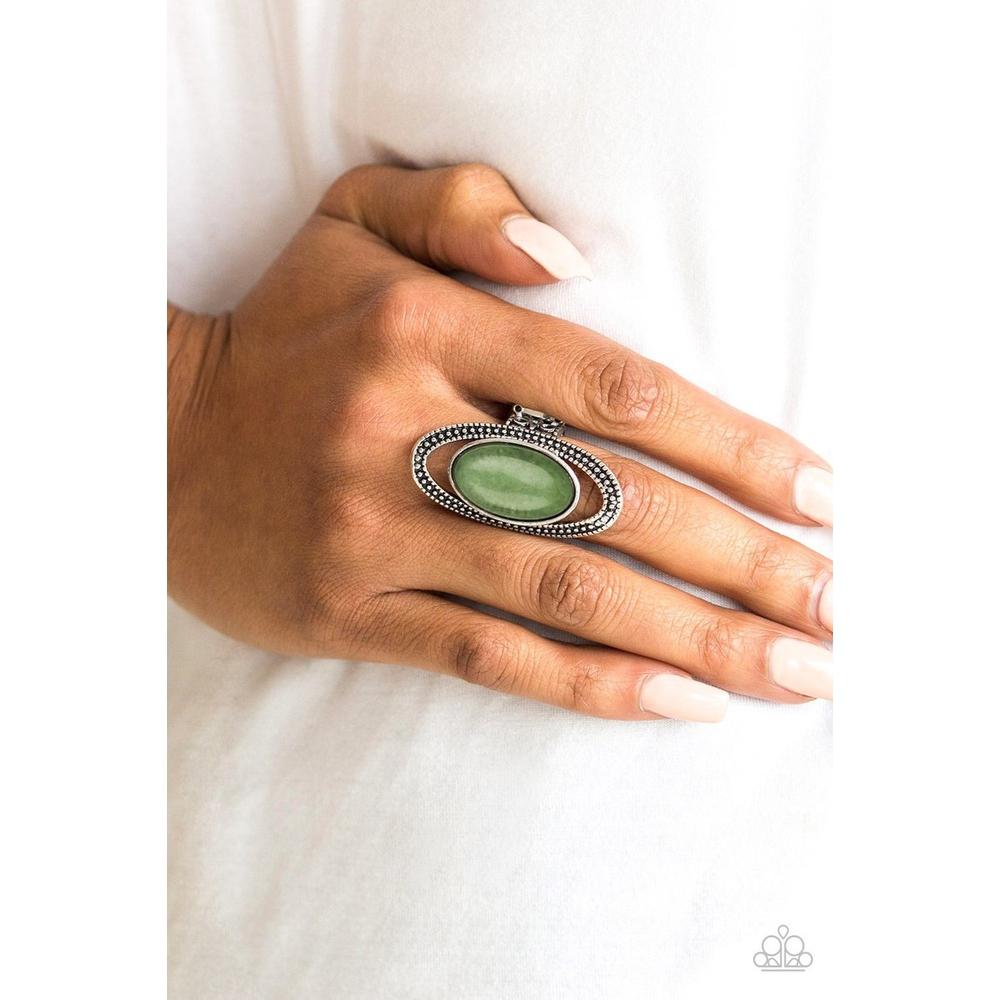 Western Royalty Green Ring - Paparazzi - Paparazzi - Dare2bdazzlin N Jewelry