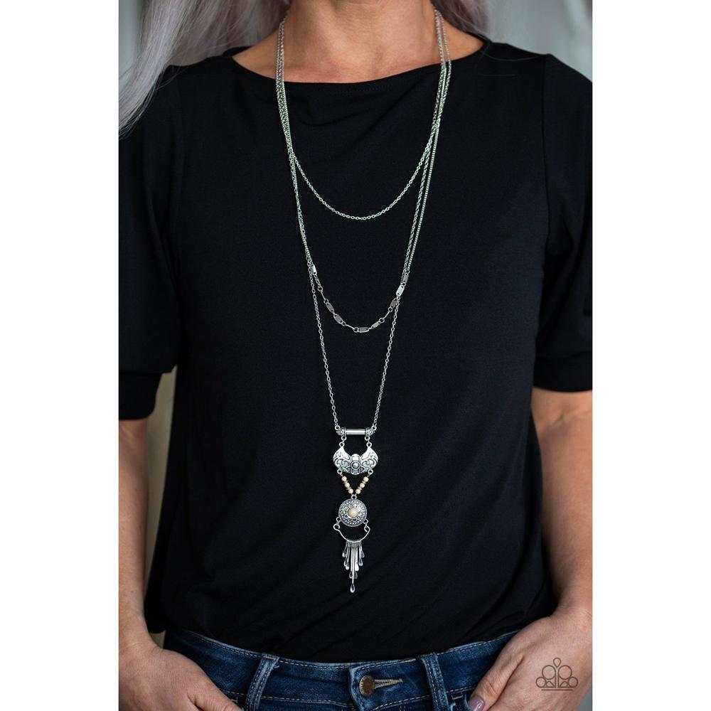 Wildland Wonderland Silver Necklace - Paparazzi - Dare2bdazzlin N Jewelry