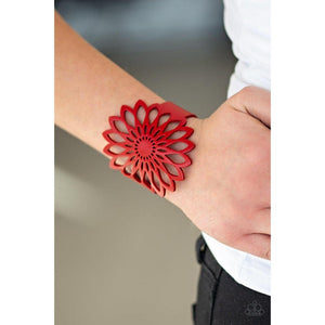 Wildly Wildflower Red Bracelet - Paparazzi - Dare2bdazzlin N Jewelry